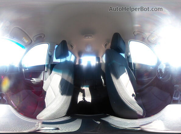 KNDPMCAC7K7556717 2019 KIA SPORTAGE Серебряный Панорамный вид салона 360°