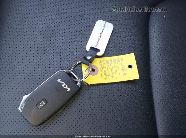 KNDPVCDG2R7128656 2024 KIA SPORTAGE HYBRID Синий Вид панели приборов