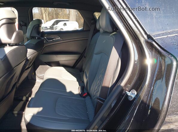 KNDPYDAH3P7062478 2023 KIA SPORTAGE PLUG-IN HYBRID Black Widok naklejki z numerem VIN