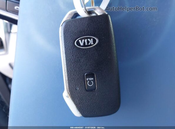 KNDRG4LGXM5054000 2021 KIA SORENTO HYBRID Черный Вид панели приборов