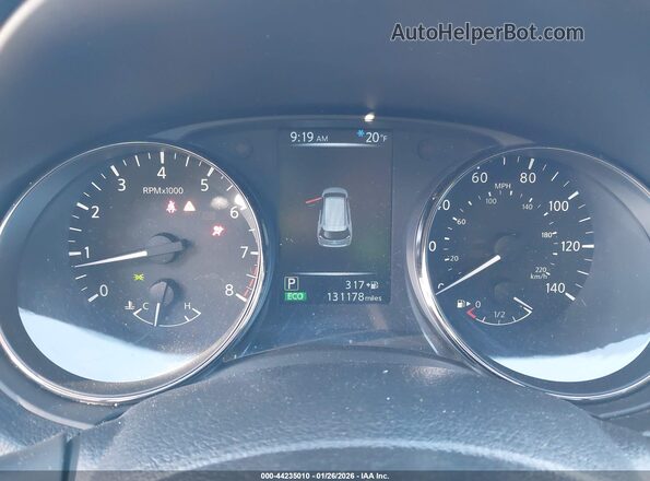 KNMAT2MV5HP549063 2017 NISSAN ROGUE Белый Вид задних сидений
