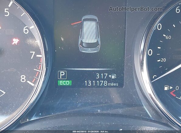 KNMAT2MV5HP549063 2017 NISSAN ROGUE Белый 