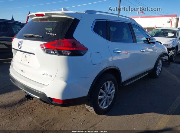 KNMAT2MV5HP549063 2017 NISSAN ROGUE Белый Задняя правая четверть