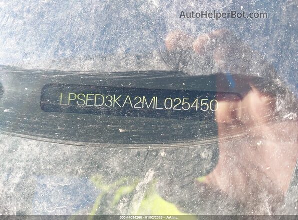 LPSED3KA2ML025450 2021 POLESTAR 2 Gray Engine compartment view