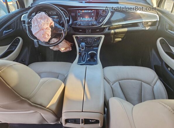 LRBFX1SA9JD080859 2018 BUICK ENVISION Silver Vista del salpicadero