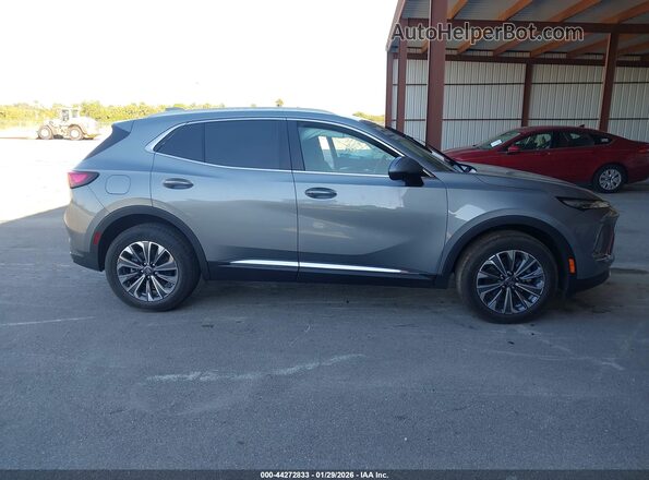 LRBFZKE47SD010641 2025 BUICK ENVISION Серый Вид задней части салона