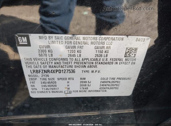 LRBFZNR4XPD127536 2023 BUICK ENVISION Черный Вид подкапотного пространства