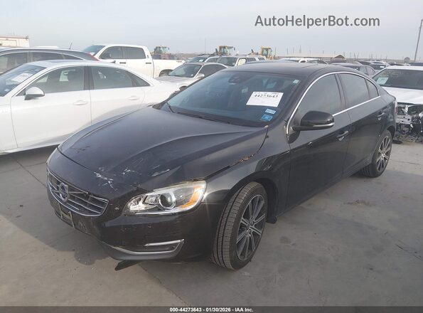 LYV402HM2JB178338 2018 VOLVO S60 INSCRIPTION Black Przód lewy