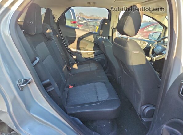 MAJ3S2GEXMC400906 2021 FORD ECOSPORT Silver Widok wnętrza z tyłu