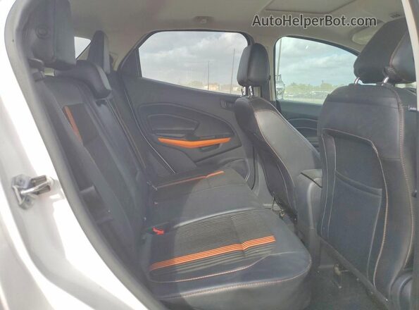 MAJ6P1CL4JC218174 2018 FORD ECOSPORT White Вид задньої частини салону
