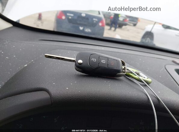 MAJ6S3FL6NC459665 2022 FORD ECOSPORT Серебряный Вид панели приборов
