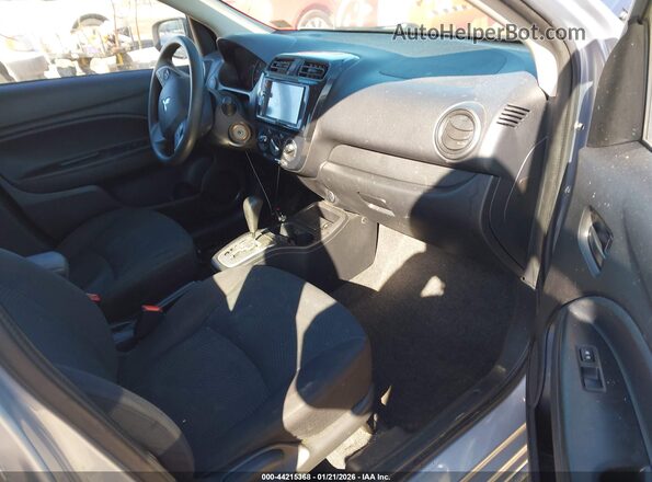 ML32F3FJ0KHF17947 2019 MITSUBISHI MIRAGE G4 Серебряный Вид салона спереди