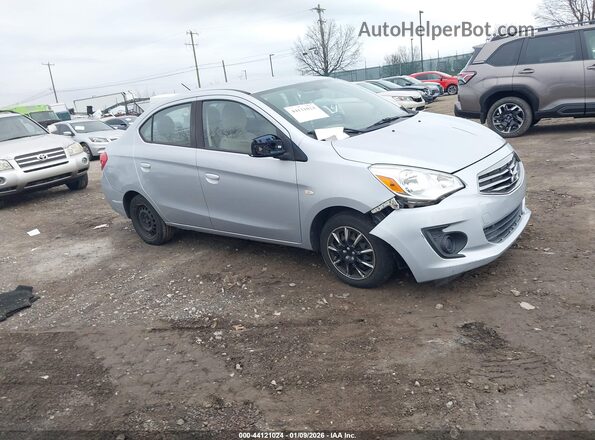 ML32F3FJ8HHF18630 2017 MITSUBISHI MIRAGE G4 Silver Delantero derecho