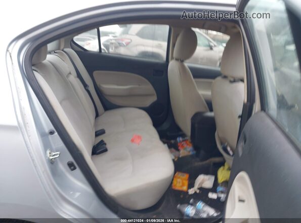 ML32F3FJ8HHF18630 2017 MITSUBISHI MIRAGE G4 Silver Vista de la etiqueta del VIN