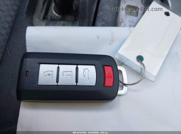 ML32F4FJ2KHF17132 2019 MITSUBISHI MIRAGE G4 Синий Вид панели приборов