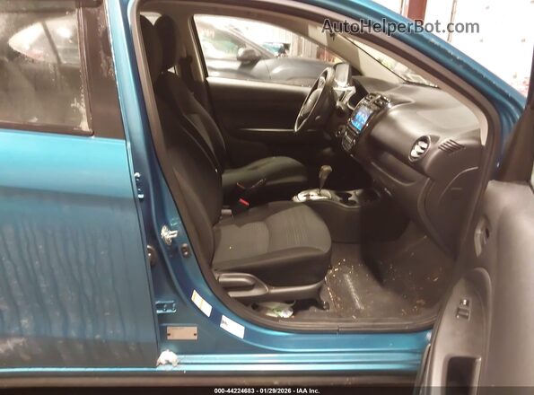 ML32FUFJ5PHF01370 2023 MITSUBISHI MIRAGE G4 Синий Вид салона спереди