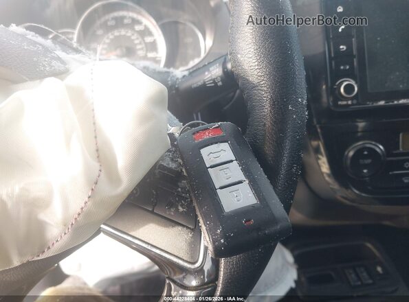 ML32FVFJ3NHF01080 2022 MITSUBISHI MIRAGE G4 Silver Vista del salpicadero