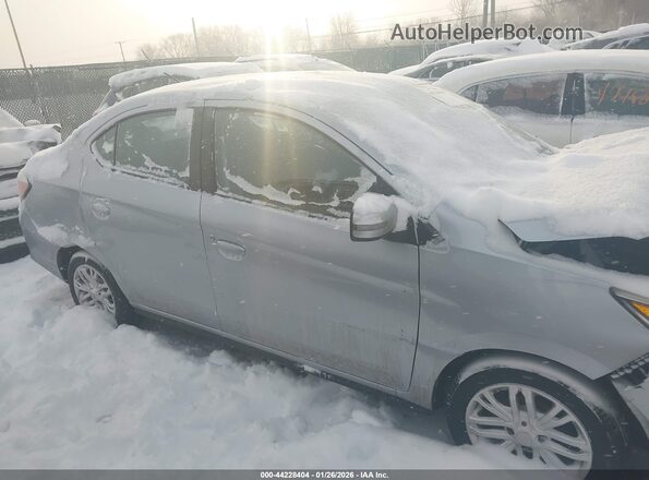 ML32FVFJ3NHF01080 2022 MITSUBISHI MIRAGE G4 Silver Vista interior trasera