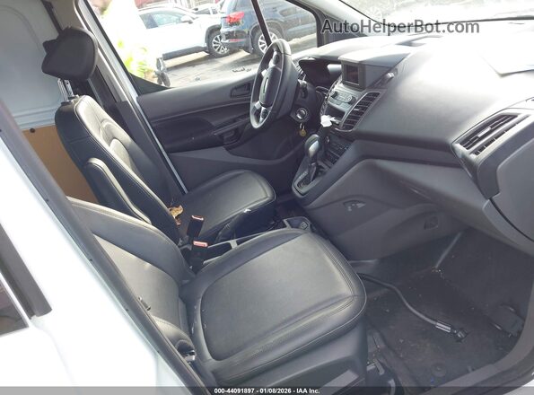NM0LS7S2XP1551780 2023 FORD TRANSIT CONNECT Белый Вид салона спереди