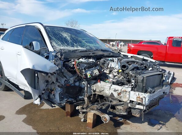 SADCJ2EU1MA667276 2021 JAGUAR F-PACE Белый Вид спереди
