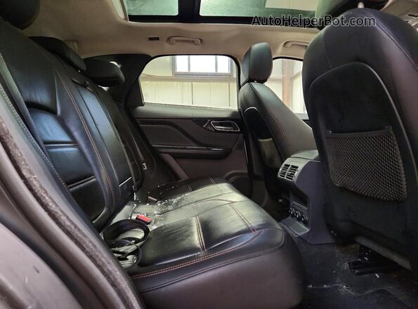 SADCK2FX6KA353934 2019 JAGUAR F-PACE White Вид задньої частини салону