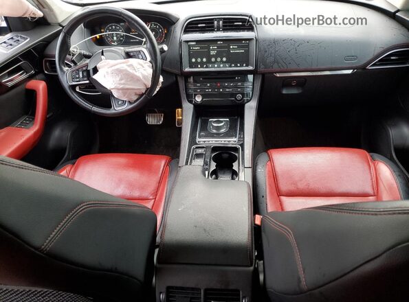 SADCL2GXXKA355181 2019 JAGUAR F-PACE Белый Вид панели приборов