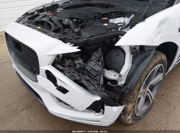 SADCM2BV5HA053633 2017 JAGUAR F-PACE White Вид спереду