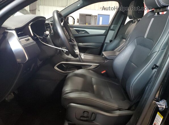 SADCT2EX2SA750488 2025 JAGUAR F-PACE Black Front interior view