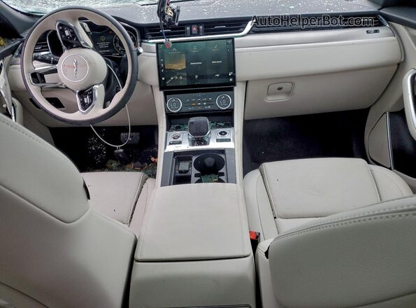 SADCT2EX4TA755421 2026 JAGUAR F-PACE Blue Vista del salpicadero