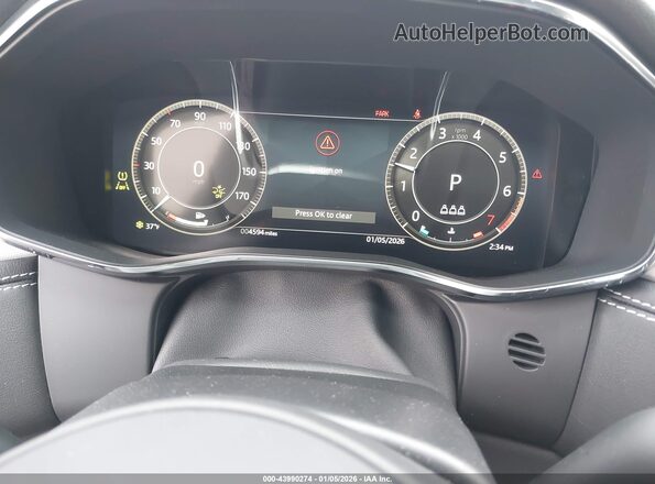 SADCT2EX4TA757542 2026 JAGUAR F-PACE White Vista de los asientos traseros