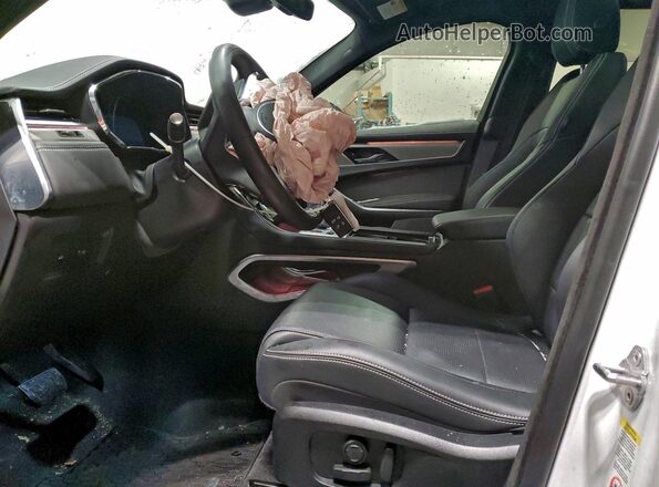 SADCT2EX5SA754356 2025 JAGUAR F-PACE White Front interior view