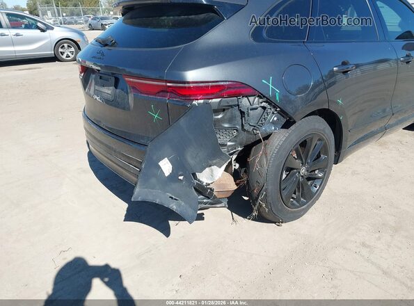 SADCT2EX8RA727422 2024 JAGUAR F-PACE Gray Widok z przodu