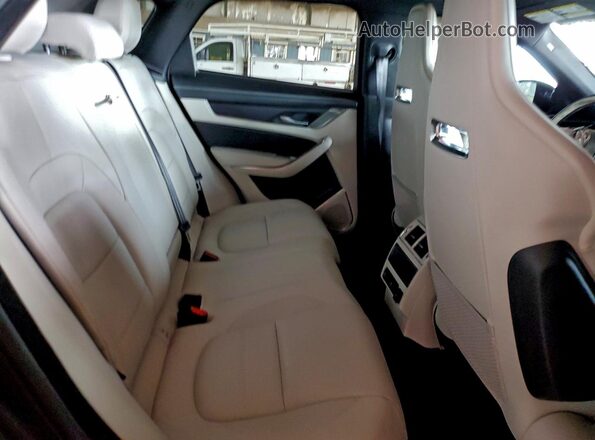 SADCT2EX8RA733642 2024 JAGUAR F-PACE Gray Vista de los asientos traseros