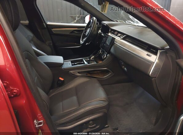 SADCT2FU0SA748548 2025 JAGUAR F-PACE Red Widok wnętrza z przodu