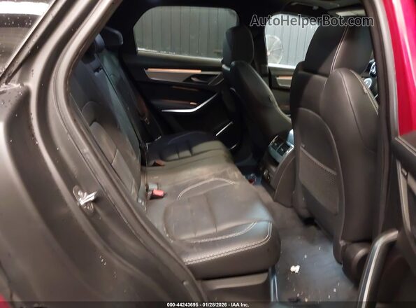 SADCT2FU0SA748548 2025 JAGUAR F-PACE Red Widok naklejki z numerem VIN