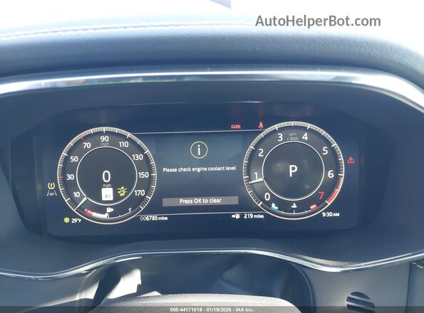 SADCT2FU8TA758391 2026 JAGUAR F-PACE White Vista de los asientos traseros