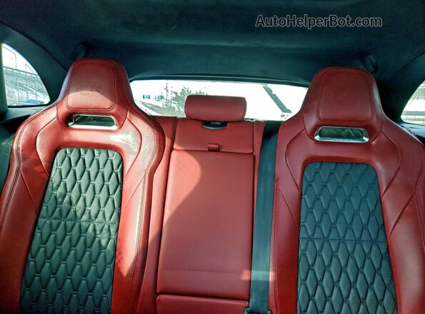 SADCZ2EE6KA607637 2019 JAGUAR F-PACE Red Widok tylnych siedzeń