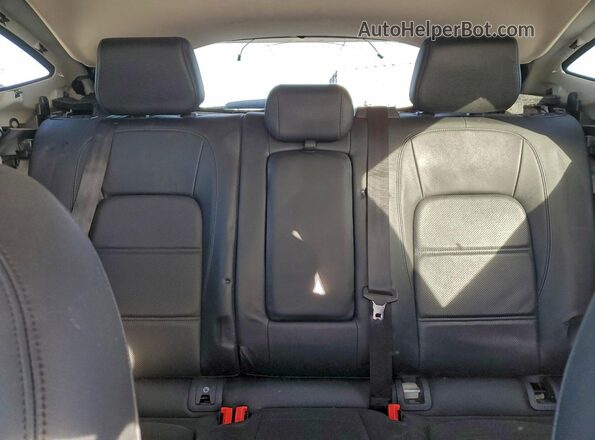 SADFJ2FX1J1Z13468 2018 JAGUAR E-PACE Белый Вид задних сидений