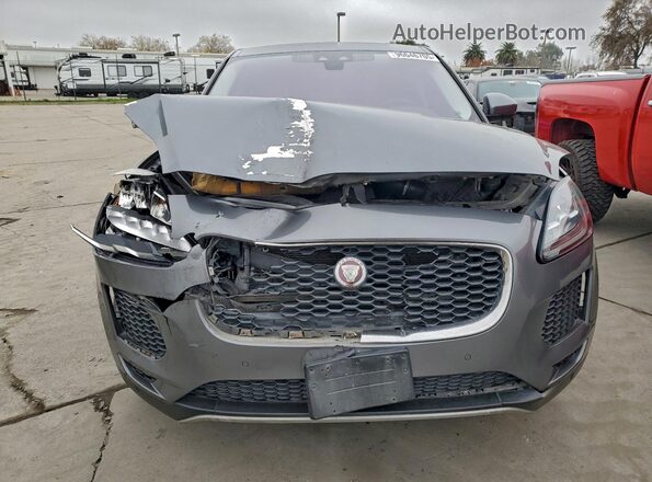 SADFJ2FX2J1Z32370 2018 JAGUAR E-PACE Серый Вид спереди
