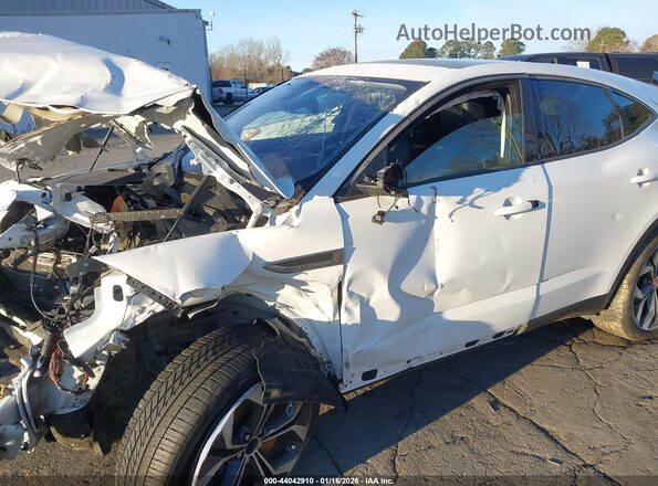 SADFK2FX8L1Z76275 2020 JAGUAR E-PACE Белый Вид щитка приборов