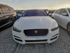 2019 Jaguar Xe White vin: SAJAR4FX1KCP49673