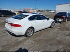 2018 Jaguar Xe 25t Белый vin: SAJAR4FX7JCP26946