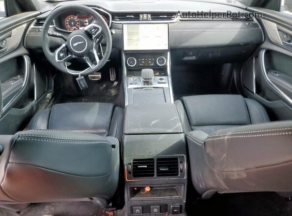 SAJB64FX7RCY94241 2024 JAGUAR XF Черный Вид панели приборов
