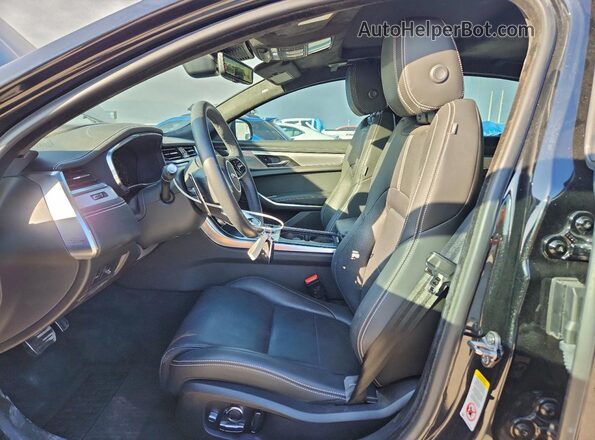 SAJBL4GX2RCY93988 2024 JAGUAR XF Черный Вид салона спереди