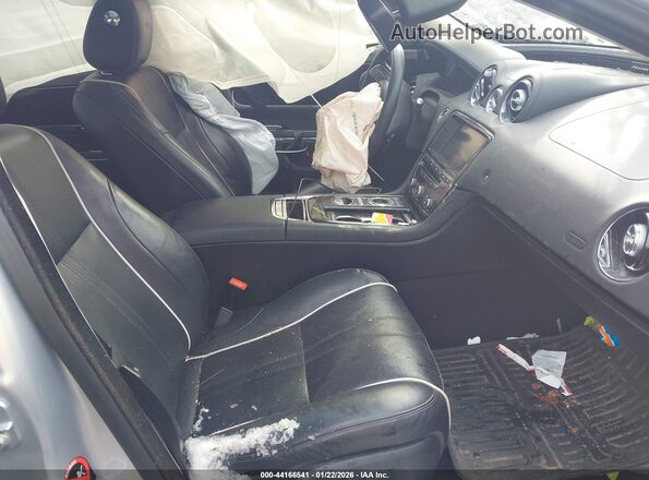 SAJWA1C71H8W12440 2017 JAGUAR XJ Silver Սալոնի դիմացի տեսք