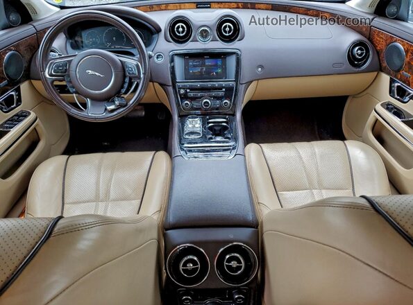 SAJWA1C73G8V91136 2016 JAGUAR XJ Синий Вид панели приборов