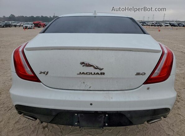 SAJWA1C73H8W12486 2017 JAGUAR XJ Белый Вид сзади