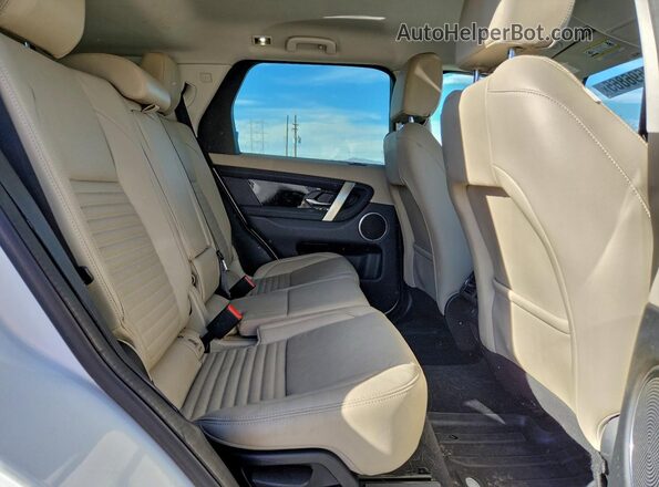 SALCJ2FX0MH883298 2021 LAND ROVER DISCOVERY White Rear interior view