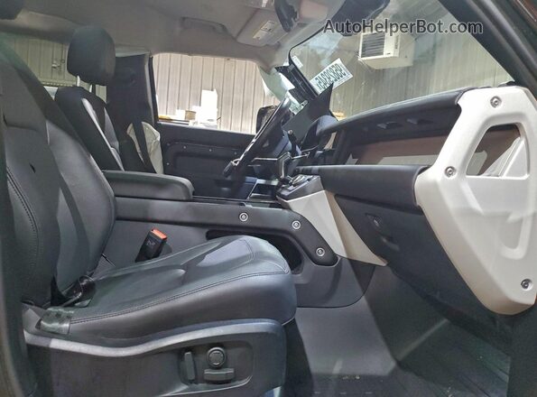 SALEJ7EX2R2340200 2024 LAND ROVER DEFENDER Черный Вид салона спереди