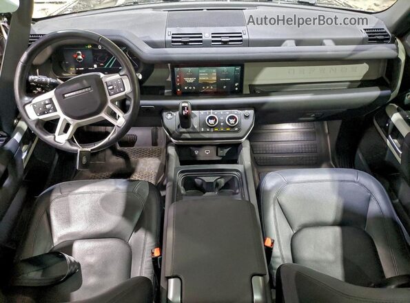 SALEJ7EX2R2340200 2024 LAND ROVER DEFENDER Черный Вид панели приборов